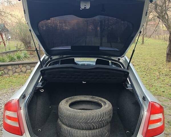 Серый Шкода Октавия, объемом двигателя 1.6 л и пробегом 240 тыс. км за 4850 $, фото 33 на Automoto.ua