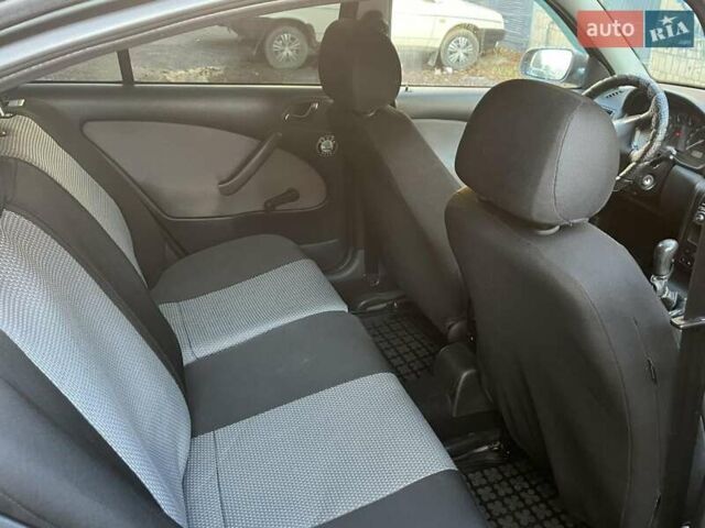 Сірий Шкода Октавія, об'ємом двигуна 1.6 л та пробігом 393 тис. км за 4400 $, фото 6 на Automoto.ua
