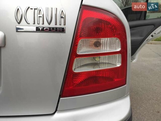 Сірий Шкода Октавія, об'ємом двигуна 1.6 л та пробігом 152 тис. км за 5700 $, фото 16 на Automoto.ua