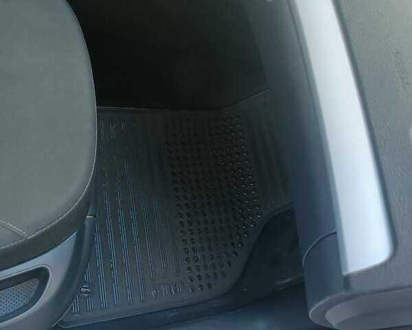 Шкода Октавия 2007 в Тернополе на Automoto.ua Серый Шкода Октавия, объемом двигателя 1.6 л и пробегом 270 тыс. км за 5600 $, фото 30 на Automoto.ua