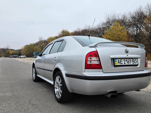 Сірий Шкода Октавія, об'ємом двигуна 1.8 л та пробігом 184 тис. км за 6950 $, фото 4 на Automoto.ua