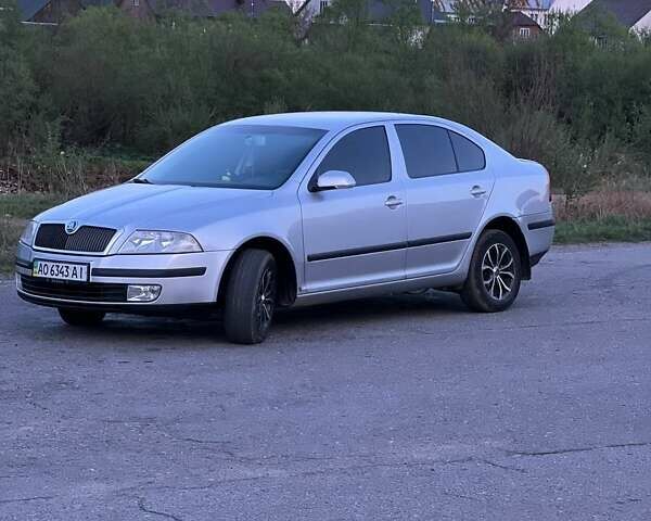 Сірий Шкода Октавія, об'ємом двигуна 1.6 л та пробігом 290 тис. км за 5500 $, фото 4 на Automoto.ua