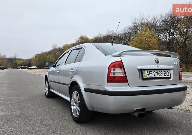 Серый Шкода Октавия, объемом двигателя 1.78 л и пробегом 184 тыс. км за 6950 $, фото 4 на Automoto.ua