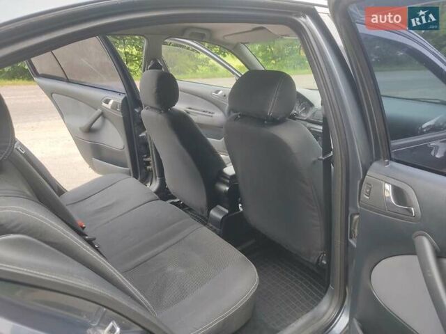 Серый Шкода Октавия, объемом двигателя 1.6 л и пробегом 290 тыс. км за 5400 $, фото 5 на Automoto.ua