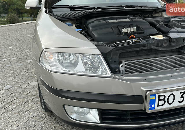 Сірий Шкода Октавія, об'ємом двигуна 1.6 л та пробігом 200 тис. км за 6100 $, фото 9 на Automoto.ua