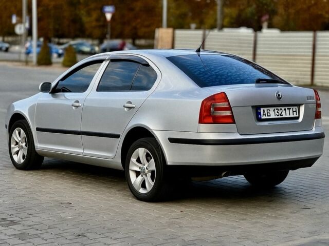 Сірий Шкода Октавія, об'ємом двигуна 1.6 л та пробігом 225 тис. км за 6300 $, фото 4 на Automoto.ua