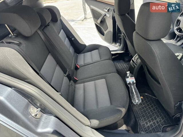 Серый Шкода Октавия, объемом двигателя 1.8 л и пробегом 308 тыс. км за 4600 $, фото 20 на Automoto.ua