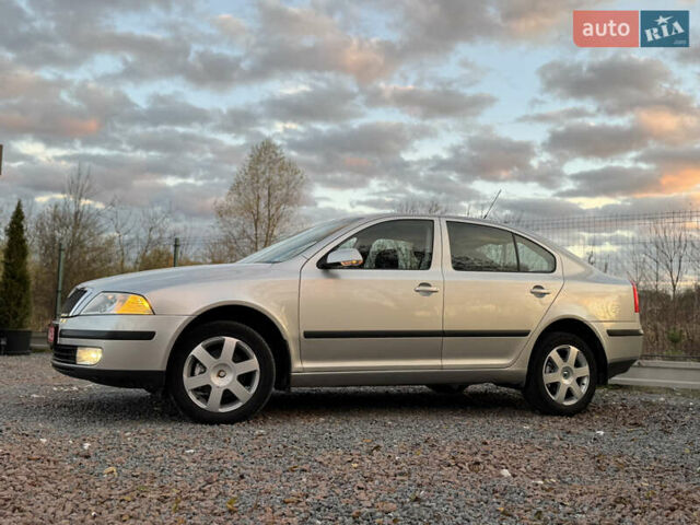 Серый Шкода Октавия, объемом двигателя 1.6 л и пробегом 188 тыс. км за 6250 $, фото 18 на Automoto.ua