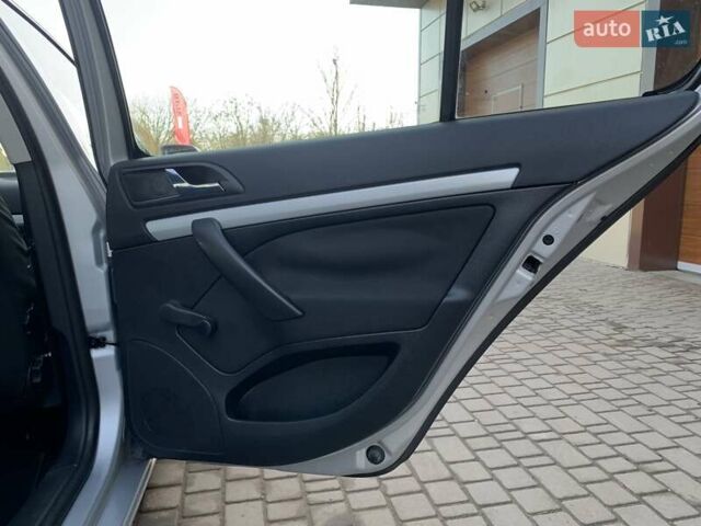 Серый Шкода Октавия, объемом двигателя 1.4 л и пробегом 239 тыс. км за 6755 $, фото 29 на Automoto.ua