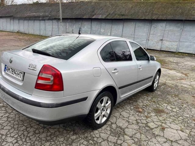 Шкода Октавия 2007 в Житомире на Automoto.ua Серый Шкода Октавия, объемом двигателя 1.6 л и пробегом 330 тыс. км за 4950 $, фото 4 на Automoto.ua