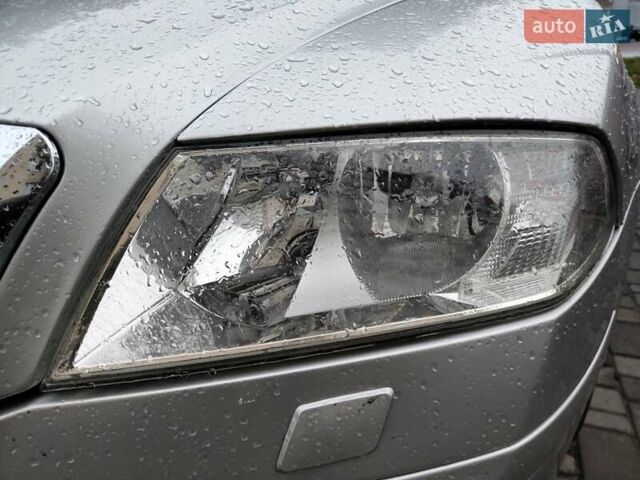 Серый Шкода Октавия, объемом двигателя 1.6 л и пробегом 285 тыс. км за 5500 $, фото 23 на Automoto.ua