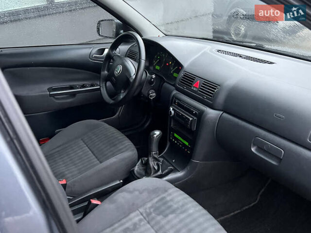 Сірий Шкода Октавія, об'ємом двигуна 1.8 л та пробігом 310 тис. км за 3950 $, фото 39 на Automoto.ua