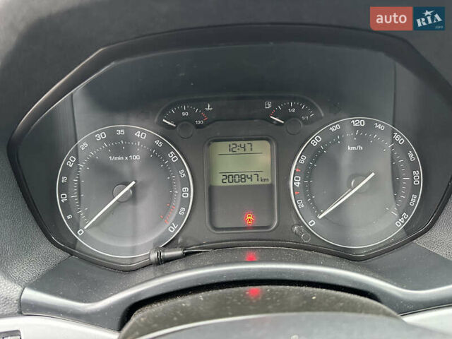 Серый Шкода Октавия, объемом двигателя 1.6 л и пробегом 201 тыс. км за 7300 $, фото 26 на Automoto.ua