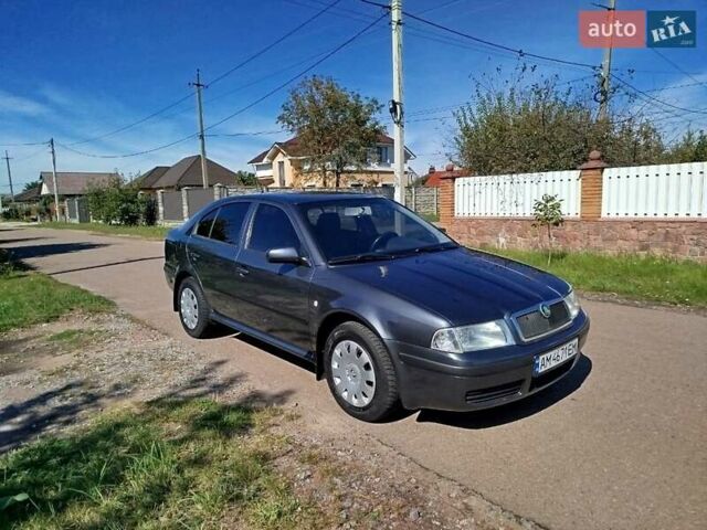 Серый Шкода Октавия, объемом двигателя 1.6 л и пробегом 223 тыс. км за 5999 $, фото 7 на Automoto.ua