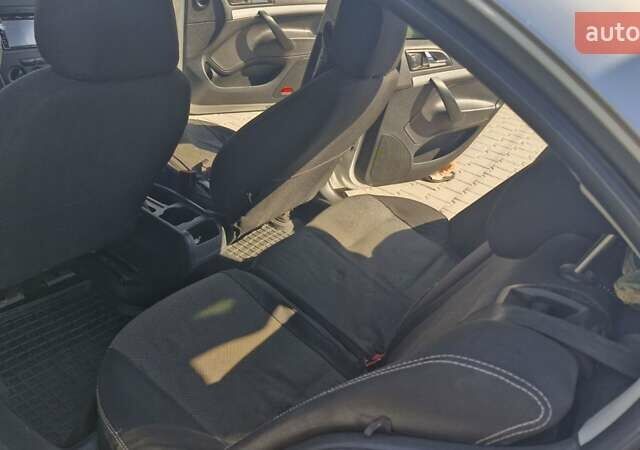 Сірий Шкода Октавія, об'ємом двигуна 1.6 л та пробігом 300 тис. км за 6500 $, фото 5 на Automoto.ua