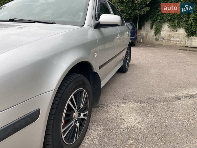 Сірий Шкода Октавія, об'ємом двигуна 1.6 л та пробігом 246 тис. км за 4900 $, фото 17 на Automoto.ua
