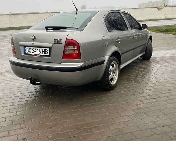 Серый Шкода Октавия, объемом двигателя 1.9 л и пробегом 283 тыс. км за 4650 $, фото 3 на Automoto.ua