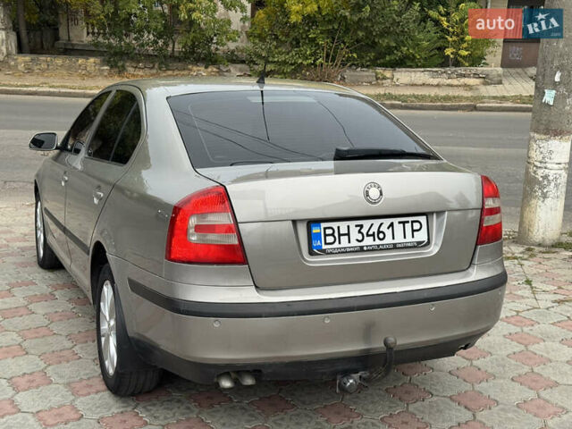 Шкода Октавия 2007 в Николаеве на Automoto.ua Серый Шкода Октавия, объемом двигателя 1.97 л и пробегом 295 тыс. км за 6199 $, фото 7 на Automoto.ua