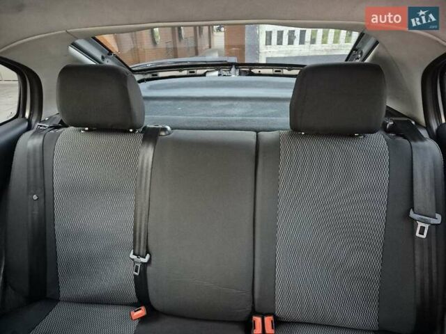 Серый Шкода Октавия, объемом двигателя 1.6 л и пробегом 163 тыс. км за 6500 $, фото 16 на Automoto.ua