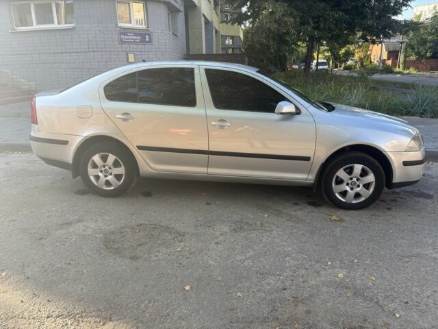 Серый Шкода Октавия, объемом двигателя 2 л и пробегом 316 тыс. км за 4300 $, фото 2 на Automoto.ua