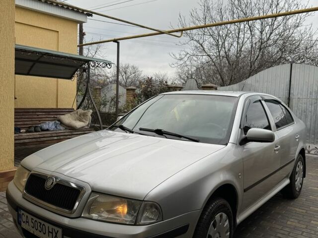 Сірий Шкода Октавія, об'ємом двигуна 0 л та пробігом 240 тис. км за 4500 $, фото 1 на Automoto.ua