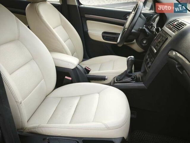 Сірий Шкода Октавія, об'ємом двигуна 1.98 л та пробігом 302 тис. км за 4700 $, фото 13 на Automoto.ua