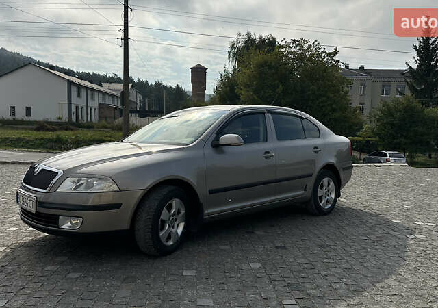 Сірий Шкода Октавія, об'ємом двигуна 1.6 л та пробігом 200 тис. км за 6100 $, фото 2 на Automoto.ua