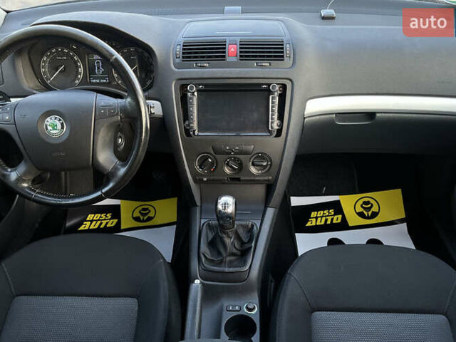 Серый Шкода Октавия, объемом двигателя 1.6 л и пробегом 147 тыс. км за 6450 $, фото 8 на Automoto.ua