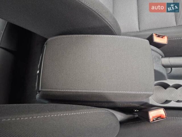 Сірий Шкода Октавія, об'ємом двигуна 1.6 л та пробігом 139 тис. км за 7990 $, фото 61 на Automoto.ua