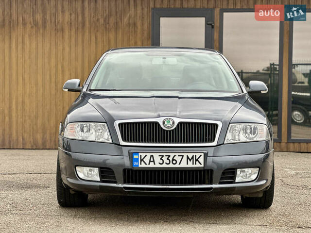 Серый Шкода Октавия, объемом двигателя 1.8 л и пробегом 190 тыс. км за 6500 $, фото 5 на Automoto.ua