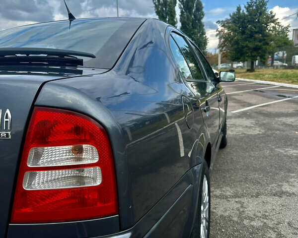 Серый Шкода Октавия, объемом двигателя 1.6 л и пробегом 155 тыс. км за 6700 $, фото 12 на Automoto.ua