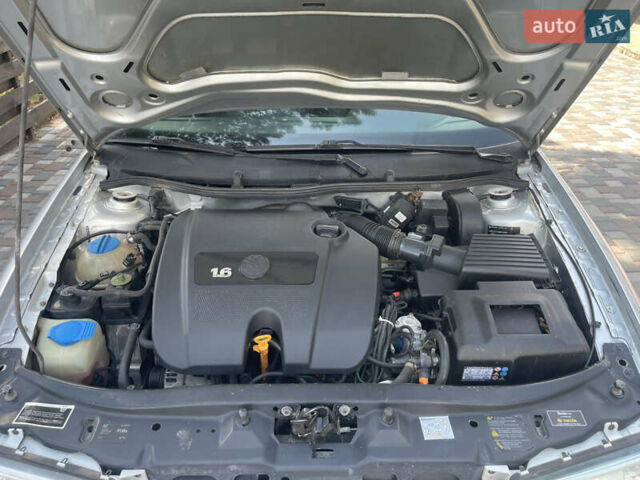 Сірий Шкода Октавія, об'ємом двигуна 1.6 л та пробігом 275 тис. км за 6200 $, фото 8 на Automoto.ua