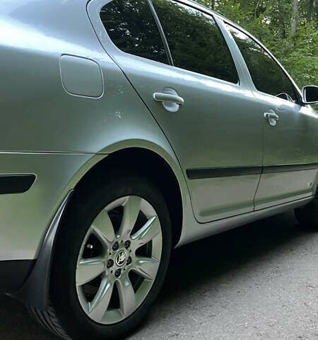 Сірий Шкода Октавія, об'ємом двигуна 1.6 л та пробігом 243 тис. км за 6300 $, фото 4 на Automoto.ua