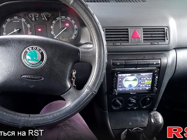 Серый Шкода Октавия, объемом двигателя 1.6 л и пробегом 186 тыс. км за 5500 $, фото 5 на Automoto.ua