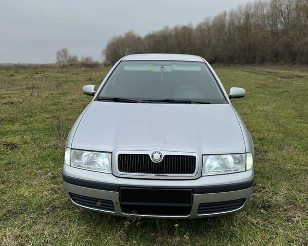 Серый Шкода Октавия, объемом двигателя 1.6 л и пробегом 150 тыс. км за 5100 $, фото 11 на Automoto.ua