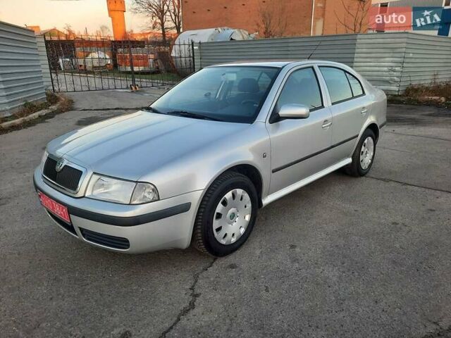 Сірий Шкода Октавія, об'ємом двигуна 1.5 л та пробігом 192 тис. км за 5800 $, фото 5 на Automoto.ua