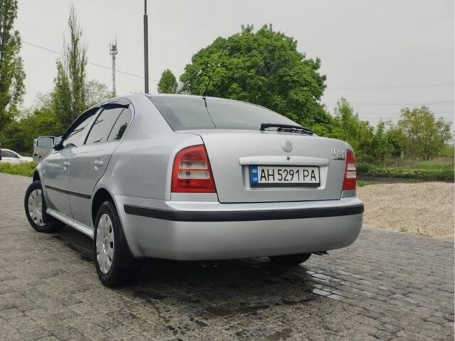 Серый Шкода Октавия, объемом двигателя 1.6 л и пробегом 230 тыс. км за 5500 $, фото 4 на Automoto.ua