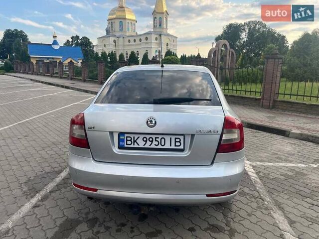 Сірий Шкода Октавія, об'ємом двигуна 1.6 л та пробігом 293 тис. км за 6400 $, фото 8 на Automoto.ua
