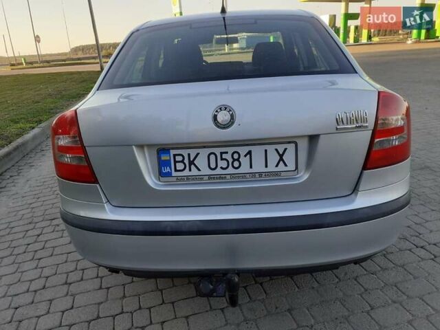Серый Шкода Октавия, объемом двигателя 1.6 л и пробегом 283 тыс. км за 5800 $, фото 8 на Automoto.ua