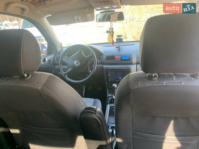 Серый Шкода Октавия, объемом двигателя 1.6 л и пробегом 259 тыс. км за 6000 $, фото 3 на Automoto.ua