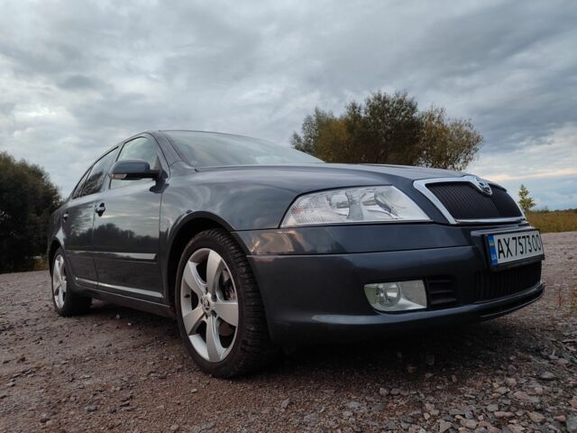 Серый Шкода Октавия, объемом двигателя 1.8 л и пробегом 171 тыс. км за 8000 $, фото 3 на Automoto.ua