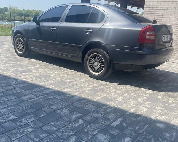 Серый Шкода Октавия, объемом двигателя 1.6 л и пробегом 404 тыс. км за 6500 $, фото 7 на Automoto.ua