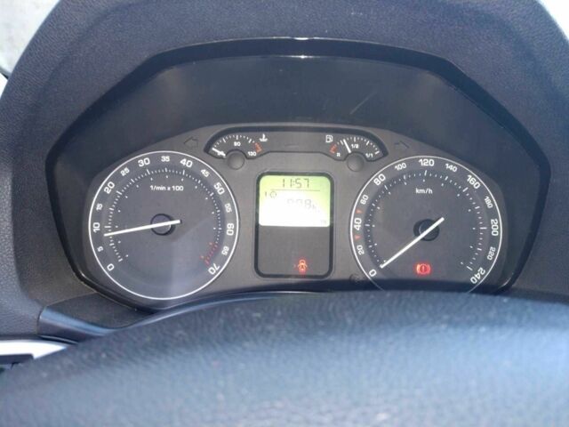 Серый Шкода Октавия, объемом двигателя 1.6 л и пробегом 100 тыс. км за 6800 $, фото 8 на Automoto.ua