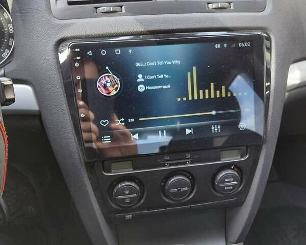 Сірий Шкода Октавія, об'ємом двигуна 1.6 л та пробігом 122 тис. км за 8300 $, фото 6 на Automoto.ua