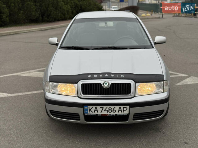 Сірий Шкода Октавія, об'ємом двигуна 1.6 л та пробігом 205 тис. км за 6900 $, фото 3 на Automoto.ua