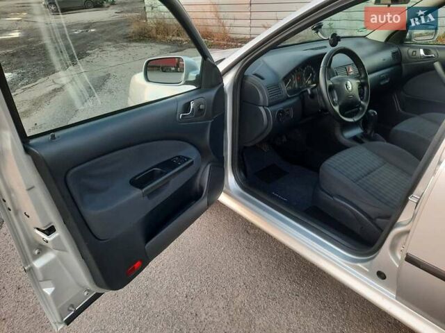 Сірий Шкода Октавія, об'ємом двигуна 1.5 л та пробігом 192 тис. км за 5800 $, фото 24 на Automoto.ua