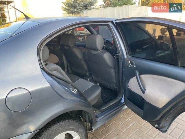 Сірий Шкода Октавія, об'ємом двигуна 1.9 л та пробігом 260 тис. км за 4000 $, фото 12 на Automoto.ua