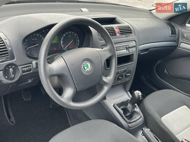 Шкода Октавия 2008 в Виннице на Automoto.ua Серый Шкода Октавия, объемом двигателя 1.6 л и пробегом 56 тыс. км за 9150 $, фото 45 на Automoto.ua