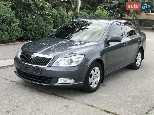 Сірий Шкода Октавія, об'ємом двигуна 0 л та пробігом 197 тис. км за 6400 $, фото 4 на Automoto.ua