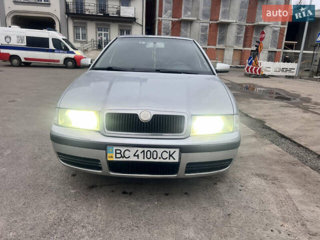 Серый Шкода Октавия, объемом двигателя 1.9 л и пробегом 303 тыс. км за 4999 $, фото 2 на Automoto.ua